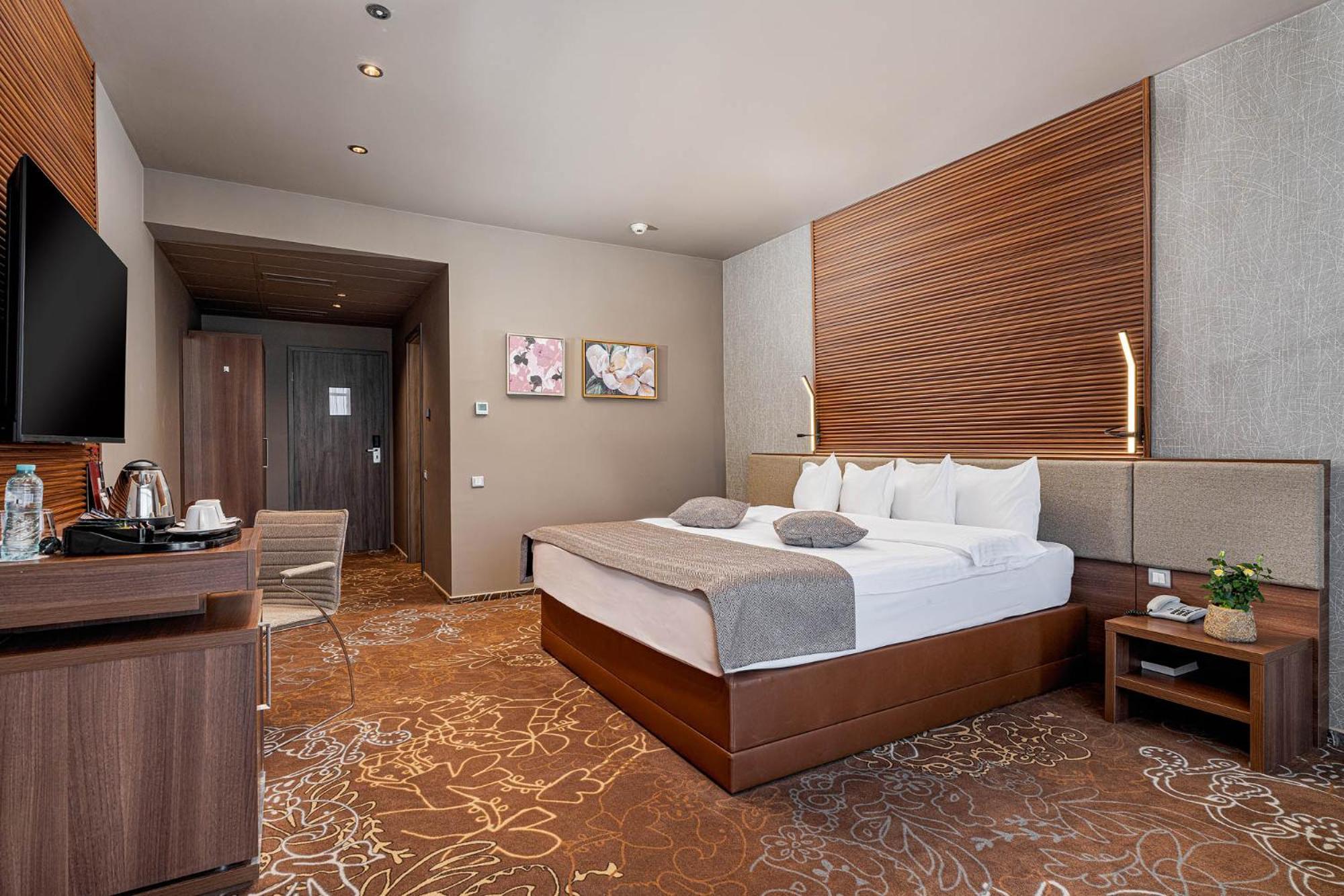 Rin Airport Hotel Otopeni
