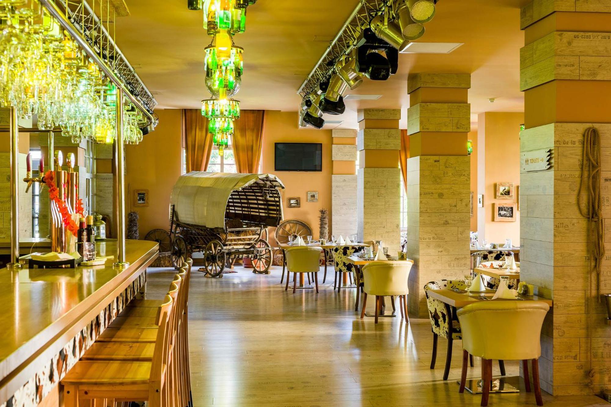 Hotel Rin Airport